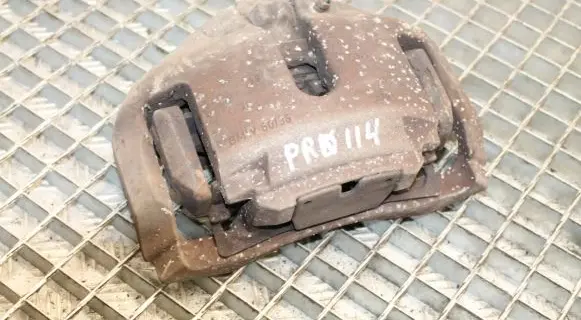BMW 5 GT F07 Front brake caliper 6786818