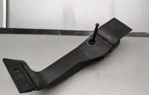 BMW 5 E60 E61 Accelerator throttle pedal 6766930
