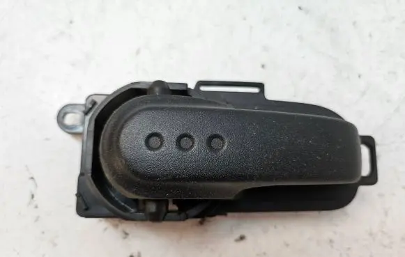 Nissan Note (E11) Front door interior handle