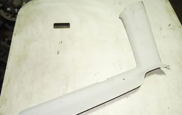 Volkswagen Multivan T4 (C) pillar trim 705867245A