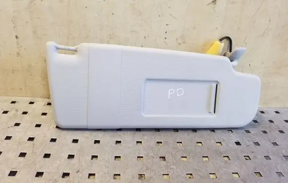 Volkswagen Polo V 6R Sun visor