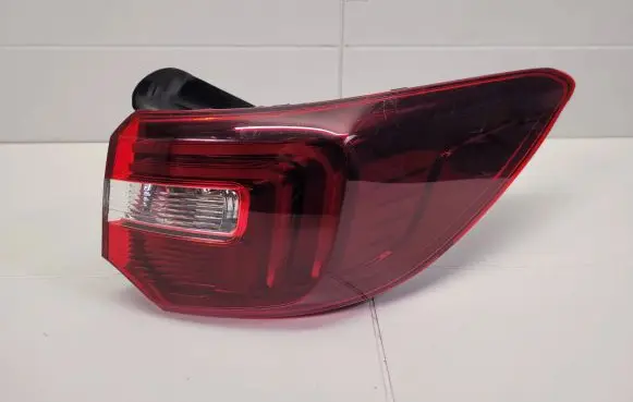 Opel Grandland X Rear/tail lights YP00098280