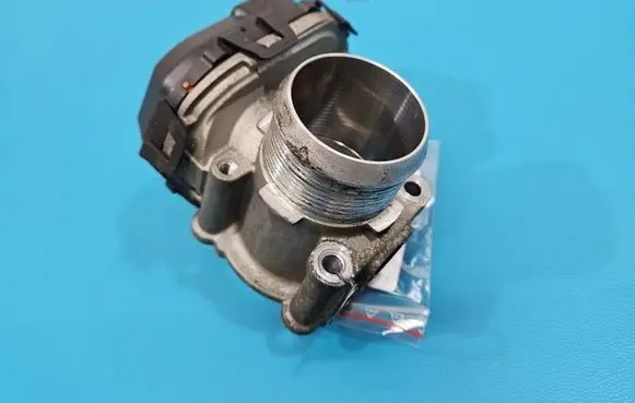 Peugeot 308 Throttle body valve 9807238580 IMPRK1597248
