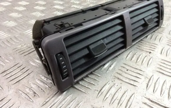Audi A6 S6 C5 4B Dash center air vent grill 4B1820951