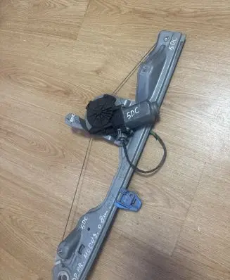 Renault Modus Front door window regulator with motor 118242 118242ARM