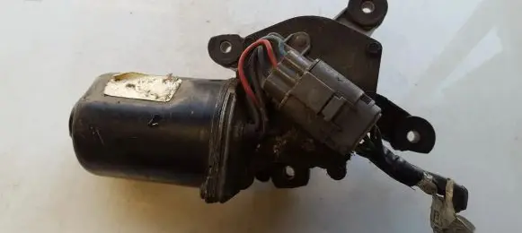 Nissan Primera Wiper motor