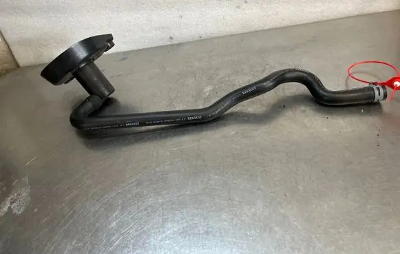 Renault Trafic III (X82) Oil filler cap 