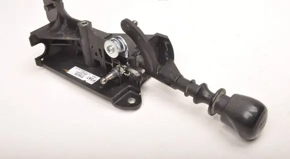 Opel Combo D Gear shifter/selector 553468290E