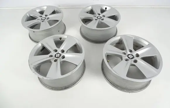 Seat Leon (5F) R17 alloy rim 5F0601025B