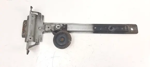 Mitsubishi Grandis Top upper radiator support slam panel