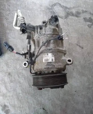 Renault Megane IV Air conditioning (A/C) compressor (pump) 926001286R