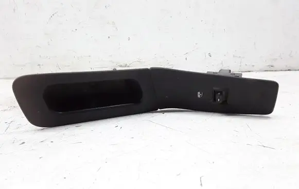 Jeep Grand Cherokee (WJ) Electric window control switch