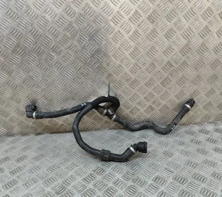 Aston Martin DB11 Engine coolant pipe/hose JY5318K582AA