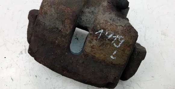 Volkswagen PASSAT B6 Front brake caliper 1K0615123E