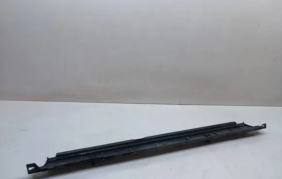 BMW 3 F30 F35 F31 Radiator mount bracket 7600548