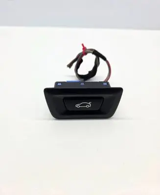 BMW 3 F30 F35 F31 Tailgate/boot open switch button 9275119