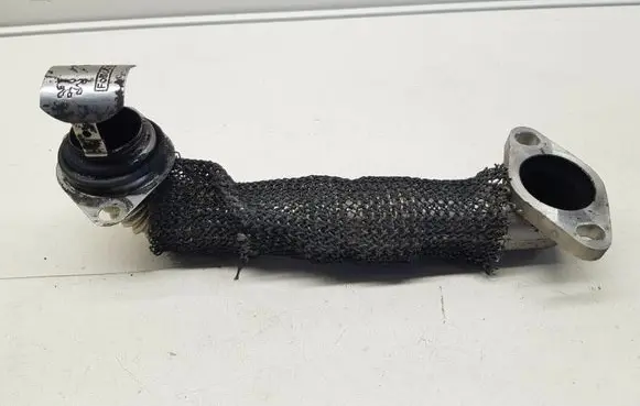 Ford Fiesta EGR valve line/pipe/hose 9674950180 nr5811