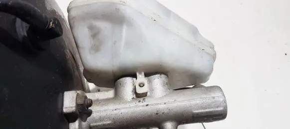Ford Mondeo Mk III Master brake cylinder 22407779