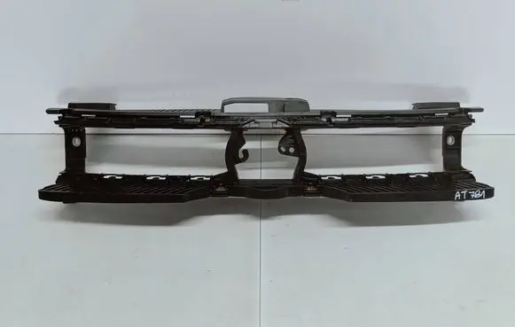 Volkswagen Polo V 6R Front bumper mounting bracket 2G0805705 AT781