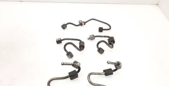 Volkswagen Caddy Fuel injector supply line/pipe MC0301AM 121008 V05006S