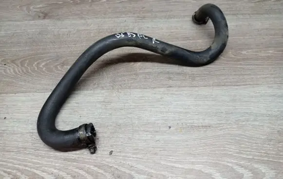 Volvo V70 Power steering hose/pipe/line 8630105