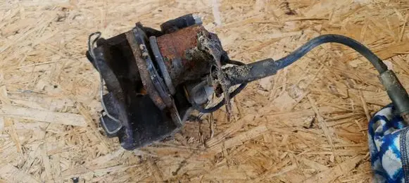 Audi A4 S4 B5 8D Front brake caliper