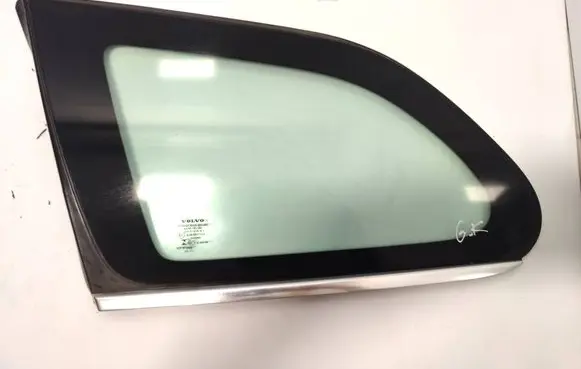 Volvo XC60 Rear side window 31386802