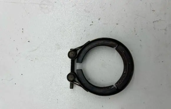 Volkswagen PASSAT B6 Muffler pipe connector clamp 1k0253725