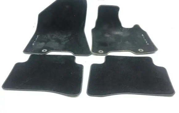 KIA Sportage Car floor mat set 