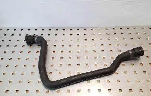 BMW 5 E60 E61 Engine coolant pipe/hose