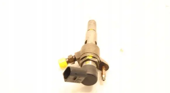 Citroen C4 I Picasso Fuel injector 9802440680