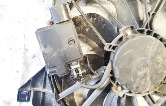 Ford C-MAX II Coolant fan relay 940002906 500011915111