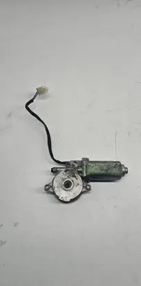 Chrysler PT Cruiser Sunroof motor/actuator 1W96A2200BA MMR55071