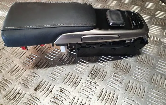 Lexus RX 450H GPS navigation control unit/module 2372400810 5882248100 5884448060
