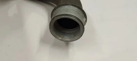 Mercedes-Benz E W212 Engine coolant pipe/hose A2045011562