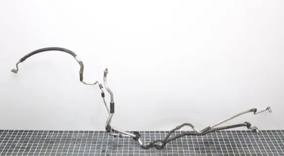 Audi A4 S4 B7 8E 8H Air conditioning (A/C) pipe/hose 8E0260753C