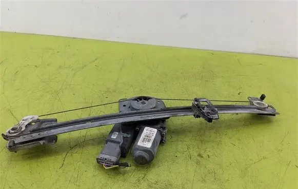 Citroen C3 Front door window regulator with motor 963912