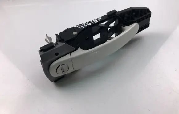 Skoda Citigo Front door exterior handle 5N0837205M
