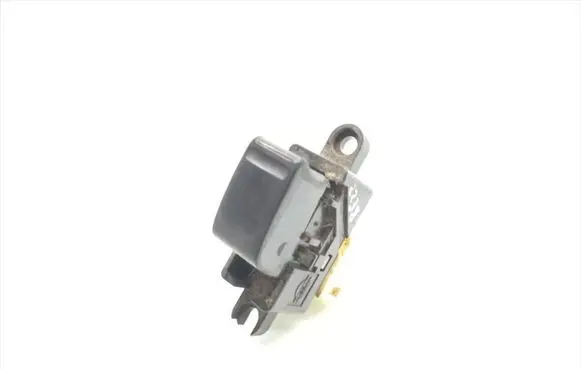 Nissan X-Trail T30 Electric window control switch 3Y18Z