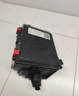 Peugeot 3008 II Fuse box cover MP8223 9678633380