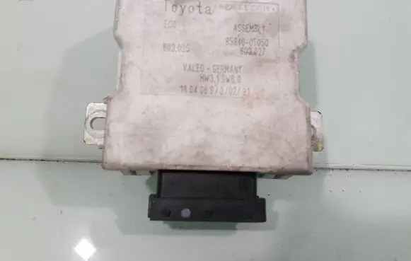 Toyota Avensis T250 Window wiper interval relay 8594005050
