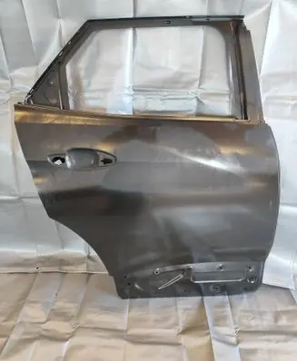 Peugeot 3008 II Rear door 