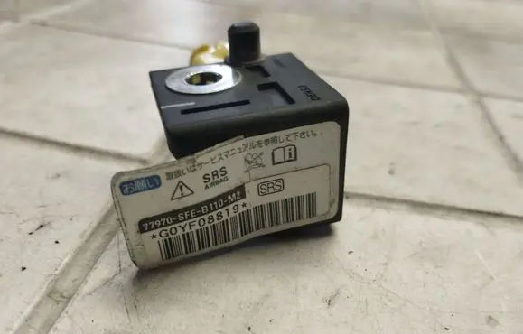 Honda FR-V Airbag deployment crash/impact sensor 77970SFEB110M2
