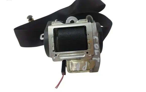 Mitsubishi Colt Front seatbelt 602873600 MN108296 604006000