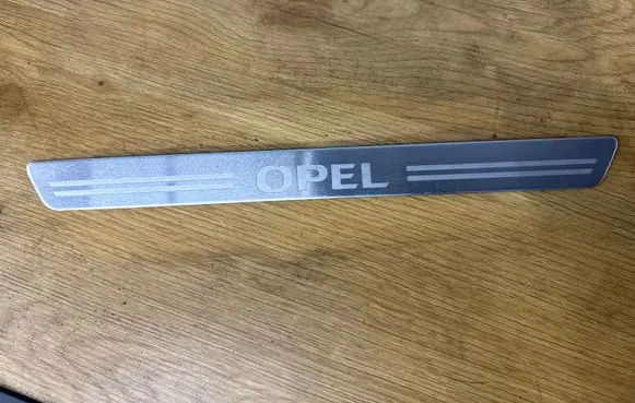Opel Insignia A Front sill trim cover 13272117