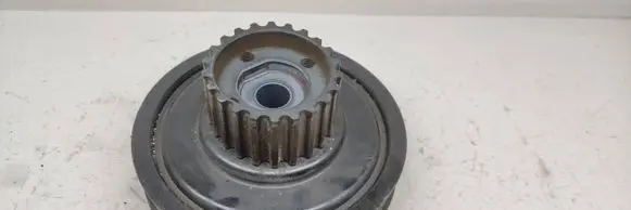Volkswagen PASSAT B6 Crankshaft pulley 03G105243C