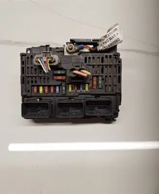Fuse box set