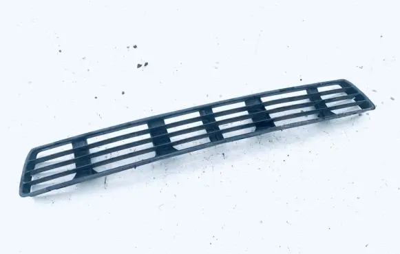 Audi A4 S4 B5 8D Front bumper lower grill ad99006