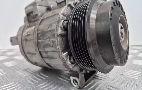 Mercedes-Benz E W212 Air conditioning (A/C) compressor (pump) A0022304511 70006615E 1102146269