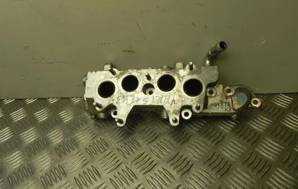 Toyota Yaris Exhaust manifold 1718047010 VD18962